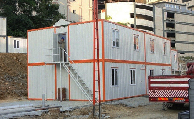 модульное здание из блок-контейнеров
